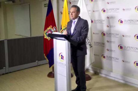 Ochoa dice que los cobros extras en Gamavisión fueron por su trabajo de entrevistador y presentador. Foto: ÚN