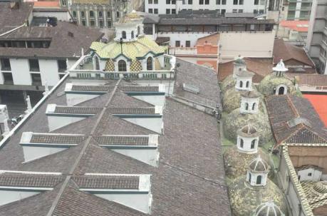 Desde lo alto de la Catedral hay tremenda vista del Centro de Quito. Foto: Betty Beltrán / ÚN