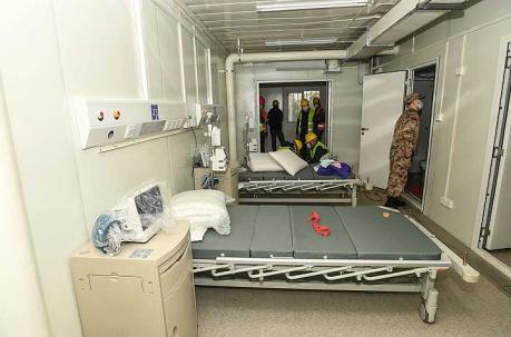 El hospital, llamado 'Huoshenshan', tiene 1 000 camas. Foto: AFP