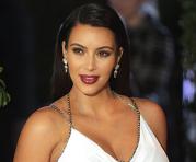 Kim Kardashian se hizo famosa cuando sali&oacute; a la luz un video sexual de ella y su entonces novio, el cantante Ray J. Foto: Archivo AFP