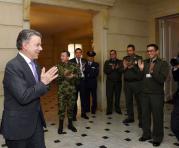 encabeza desde que asumió su primer mandato en 2010 negociaciones de paz con las Fuerzas Armadas Revolucionarias de Colombia (FARC)