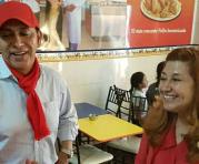 El expresidente Lucio Gutiérrez y su esposa Ximena Bohórquez quieren hacer equipo en la Asamblea Nacional. Foto: Tomada de la cuenta Facebook Lucio Gutiérrez