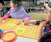 La enseñanza de la matemática con la taptana debe enfatizarse en las escuelas. Foto: Armando Prado / ÚN