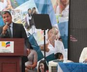 Ayer, el presidente Rafael Correa estuvo presente en la inauguración del año escolar en la Costa. El 24 de mayo entregará el mando a Lenín Moreno.