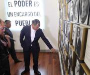 Solo tiene que ir al Museo de la Presidencia y entrar de una a la Sala 8. Es la única que tiene nombre: ‘Fondo Rafael Correa’. Foto: Julio Estrella / ÚN