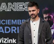 El cantante colombiano Juanes, durante la presentación hoy en la embajada de Colombia de Madrid el único concierto que ofrecerá en España, el 17 de diciembre en el Wizink Center. Foto: EFE