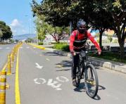 Las ciclovías de la capital reciben mantenimiento y señalización. Foto: Municipio