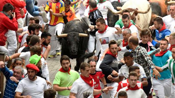 Las famosas fiestas taurinas de San Fermín iniciaron en Pamplona